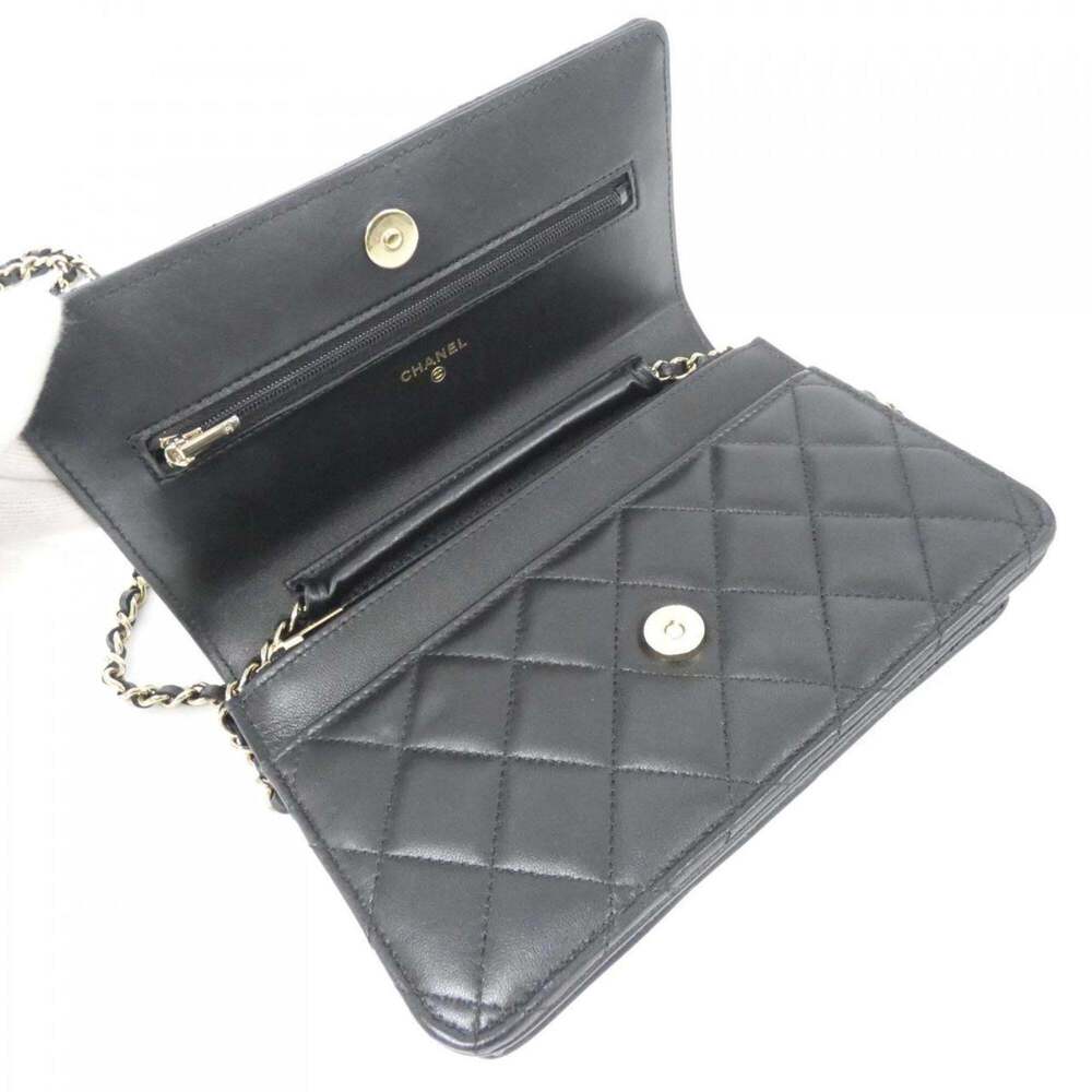 CHANEL Black Wallet - Picture 8 of 10